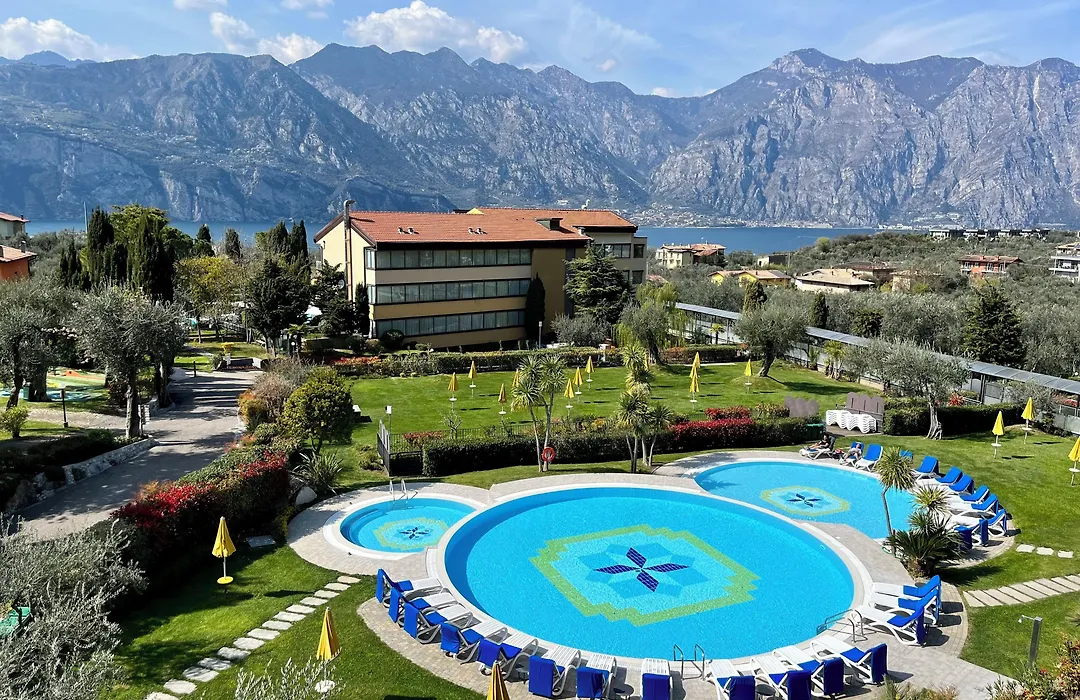 Majestic Palace-1